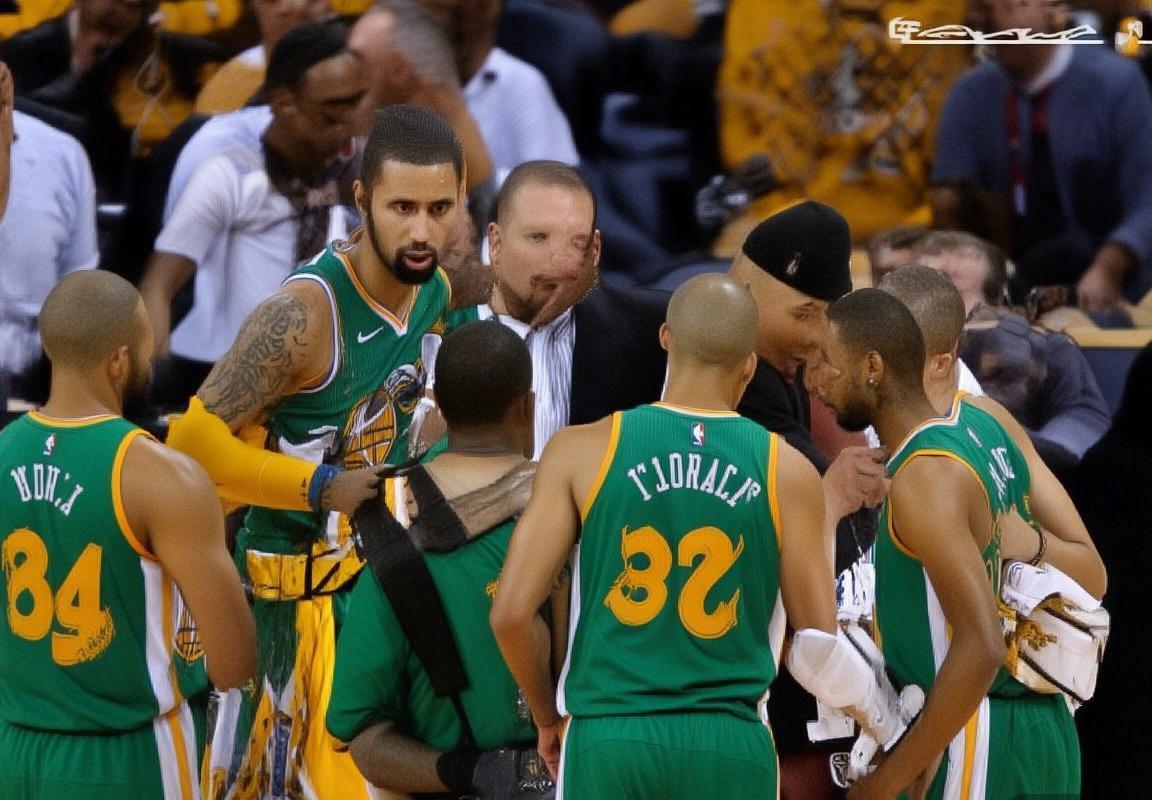 2010年NBA总决赛：勇士第三节逆袭战术解析与防守关键(图1)