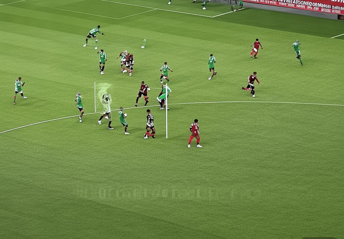 阿尔克马尔VS赫拉克勒：足球对决回顾与战术智慧解析(图1)